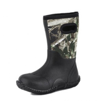 Neoprene Liner Warm Camo Boot with Handle